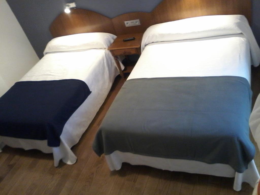 Hotel Urgain Oronoz-Mugaire Exteriör bild